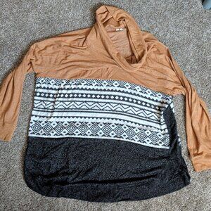 Maurices Womens Scoop Neck Size 1X Long Sleeve Aztec Copper/Black/White Top
